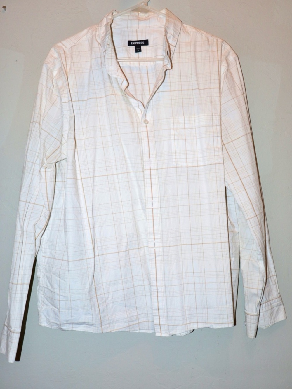 Express Men’s White Plaid Button-Down Shirt with Tan Lines